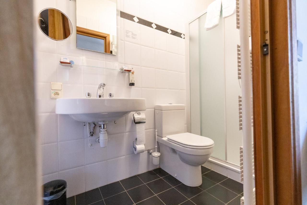 Hof De Draeck Bed & Breakfast Teuven ภายนอก รูปภาพ