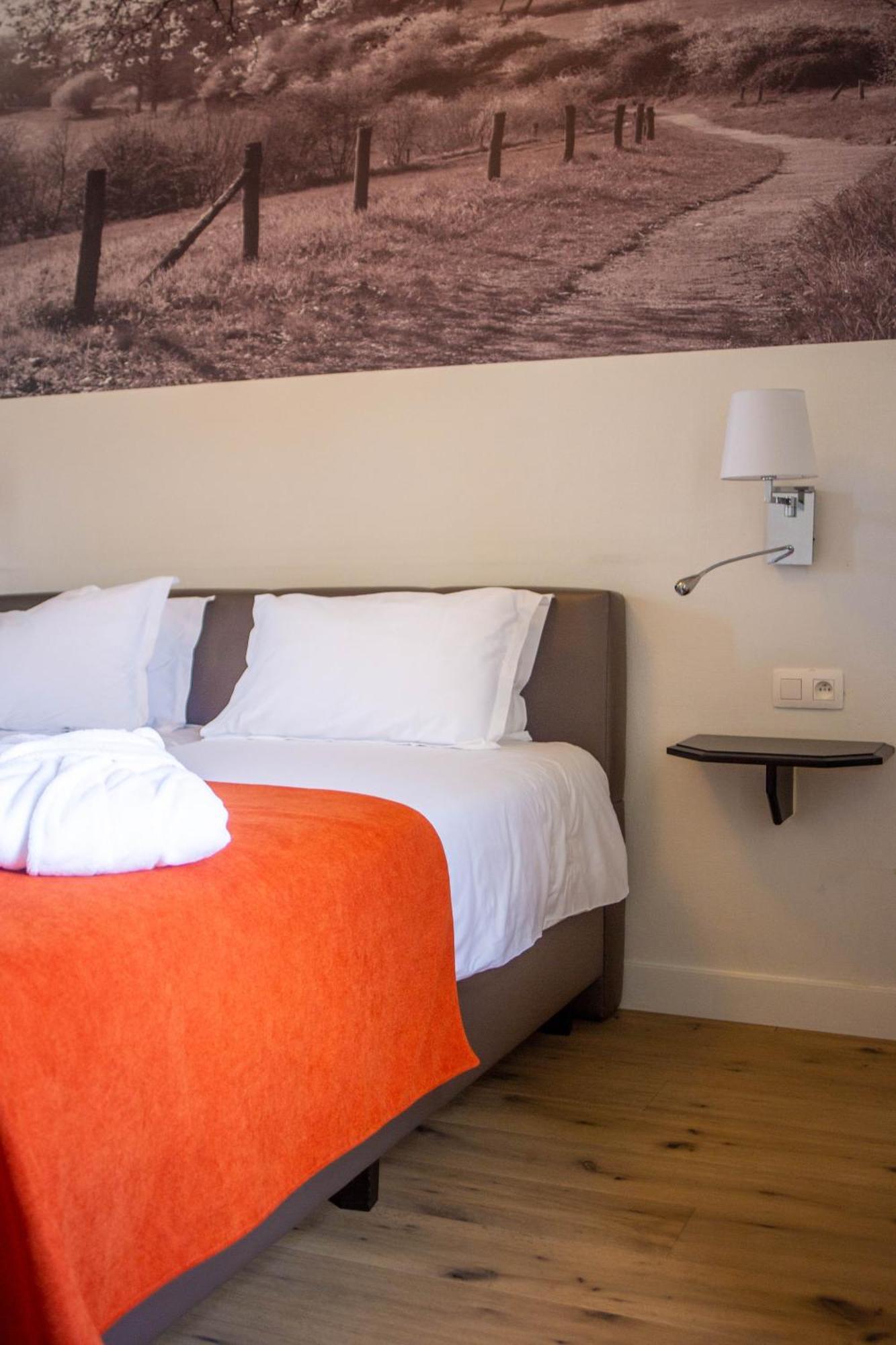 Hof De Draeck Bed & Breakfast Teuven ภายนอก รูปภาพ